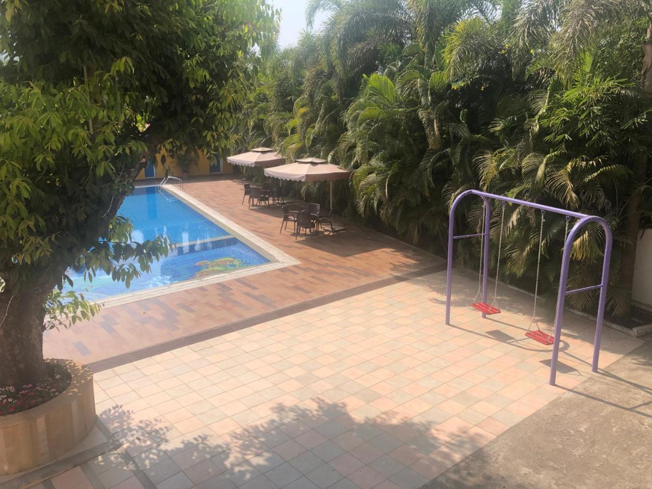 Resort Silver Hills Лонавала Экстерьер фото